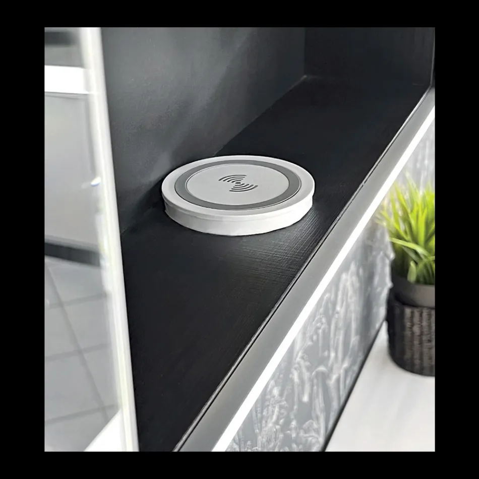 Enë pasqyre druri me pasqyrë të dyfishtë dhe drita Prodhuar në Itali - Darwin Viadurini