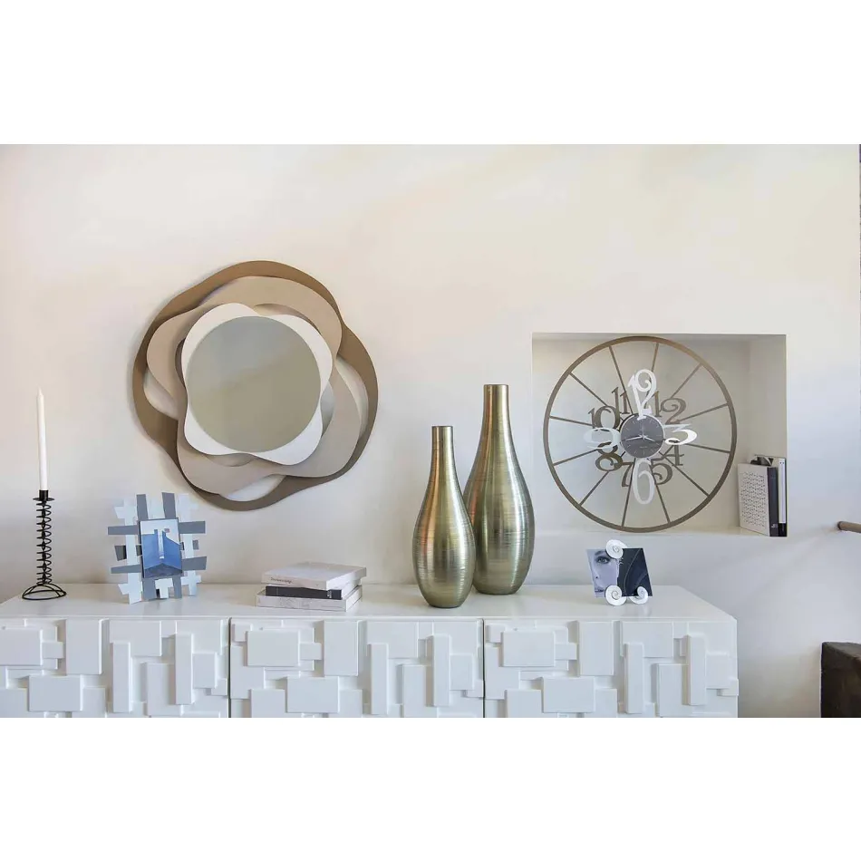 Mirror i bërë me mur me triko trekëndëshi Mirror i bërë në Itali - Gertrude Viadurini