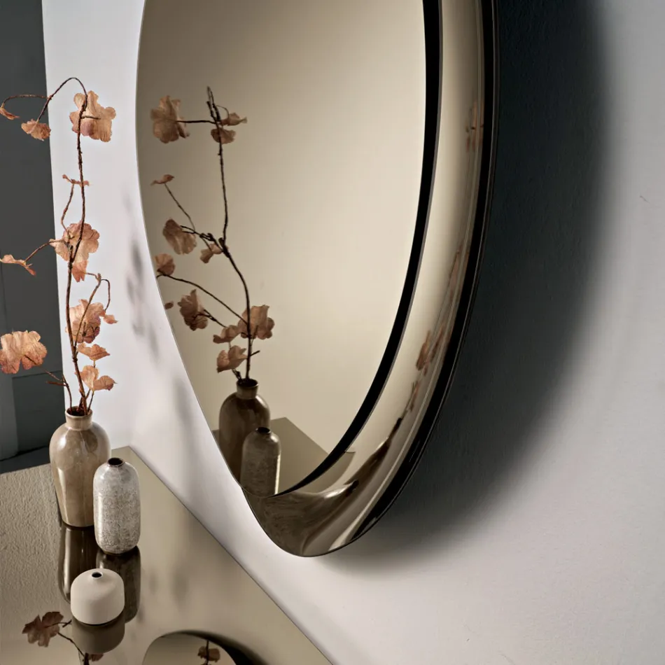 Pasqyrë në formë Abigaille me gjysmë-kornizë në xham të shkrirë, e prodhuar në Itali Viadurini