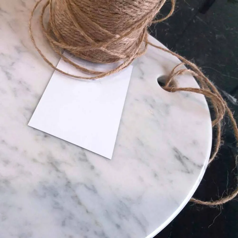 Pllaka moderne e prerjes ovale në mermer të bardhë Carrara prodhuar në Itali - Masha Viadurini