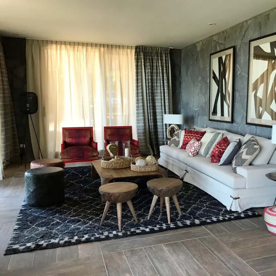 Qilim leshi me grumbuj të gjatë të punuar me dorë, thurur me dorë në Türkiye - Benedetta Viadurini