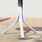 Tavolinë bar në natyrë me 3 këmbë alumini të mbështetura në 2 finitura - Filomena Viadurini