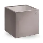 Tavolinë kafeje Square Garden me polietileni me ngjyra Prodhuar në Itali - Noemi Viadurini