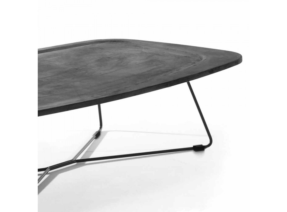 Tavolinë kafeje në çimento me strukturë metalike prodhuar në Itali - Evolve Viadurini