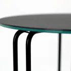 Tavolinë kafeje me enë guri të rrumbullakët dhe bazë me 3 gjysmëhënë të prodhuara në Itali - Arepa Viadurini