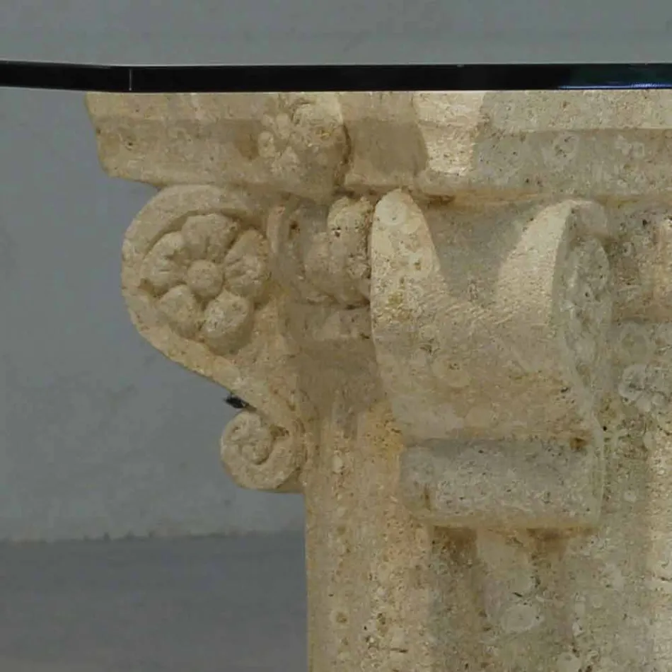 Karrige bashkëkohore e sallë pritjeje në gur dhe kristal nga dizajni klasik Balos Viadurini