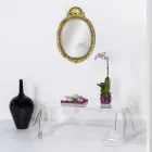 Tabela e kafesë pleksiglase me një model bashkëkohor transparent, të shtruar në Azi Viadurini