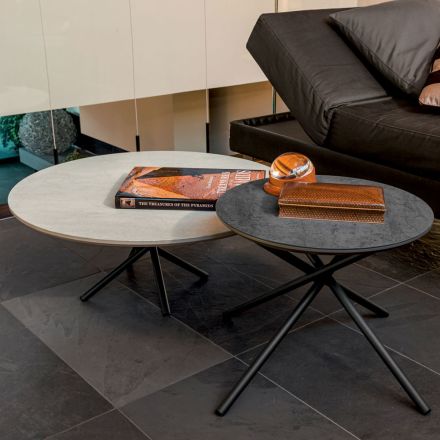 Tavolinë e rrumbullakët kafeje për bazën metalike dhe qeramike të dhomës së ndenjes Oapca - Shanghai Viadurini