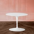 Tavolinë kafeje ovale Tulip Eero Saarinen H 39 me laminat të lëngshëm të bardhë Prodhuar në Itali - Scarlet