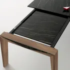 Tavolinë e zgjerueshme deri në 2,4 m në majë prej druri të ngurtë dhe qeramike - Antares Viadurini