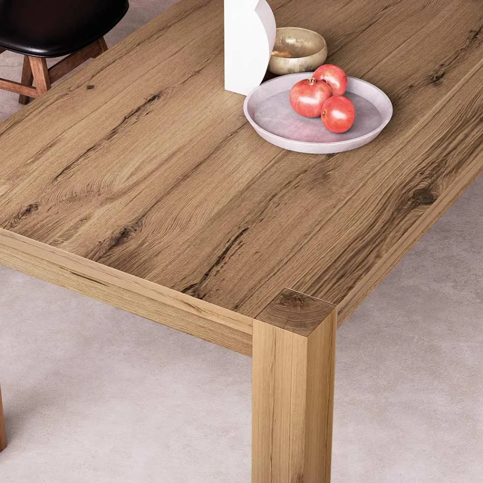 Tavolinë e zgjerueshme me këmbë të fasuara dhe majë Made in Italy - Tash Viadurini