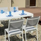 Tavolinë e zgjerueshme me këmbë rrëshqitëse dhe majë me rrasa alumini - Supernova Viadurini