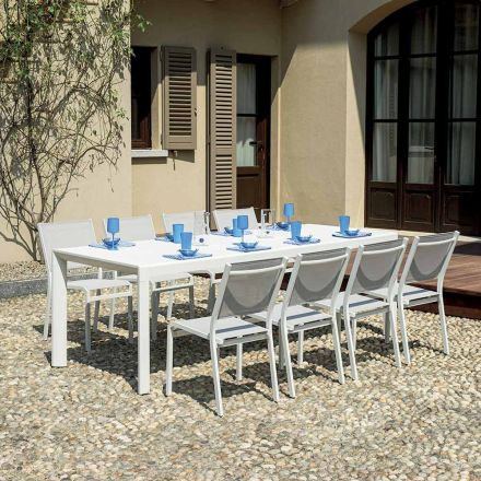 Tavolinë e zgjerueshme me këmbë rrëshqitëse dhe majë me rrasa alumini - Supernova Viadurini