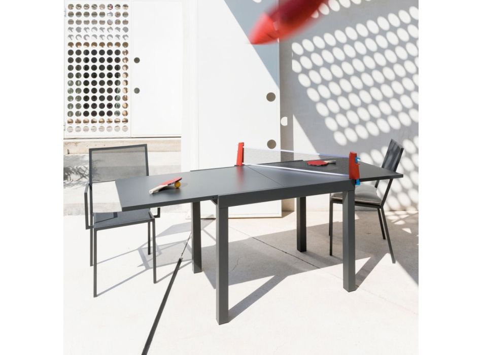 Tavolinë e jashtme e zgjerueshme me hekur të galvanizuar të lyer Prodhuar në Itali - Woody Viadurini
