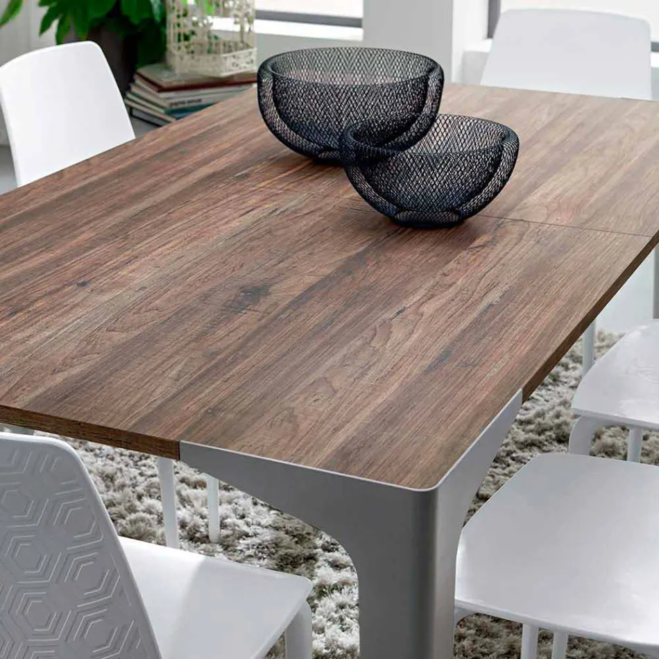 Tabela e Zgjatshme Deri në 222 cm në Hpl Wood Effect Made in Italy - Vulcano Viadurini