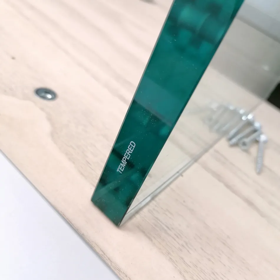 Tavolinë e zgjerueshme deri në 300 cm në dru dhe xham të rimeso - gris Viadurini