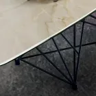 Tavolinë me majë qeramike në formë fuçie dhe bazë çeliku Prodhuar në Itali - Ezzellino Viadurini