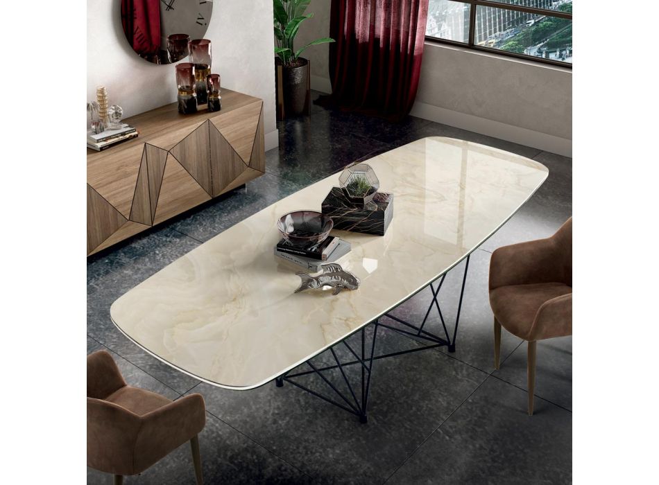 Tavolinë me majë qeramike në formë fuçie dhe bazë çeliku Prodhuar në Itali - Ezzellino Viadurini