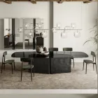 Tavolinë me majë xhami në formë dhe bazë xhami e metal të shkrirë - Foglietto Viadurini