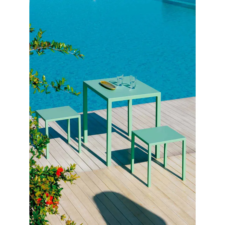Tabela Moderne Stackable Metal Outdoor Made në Itali - Aila Viadurini