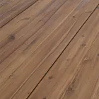 Tavolinë e jashtme në dru akacie me këmbë në çelik të pikturuar - Sheldon Viadurini