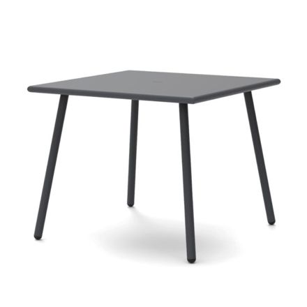 Tavolinë e jashtme katrore në çelik të galvanizuar Prodhuar në Itali - Elvia Viadurini