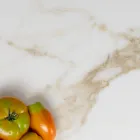 Tavolinë kopshti në majë prej tik natyral dhe qeramike - Artes Viadurini