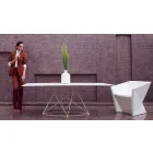 Tavolinë moderne kopshti në polipropilen dhe çelik inox Faz Vondom Viadurini