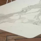 Tavolinë ngrënieje në fuçi në Laminam dhe mermer sintetik të prodhuar në Itali - Brontolo Viadurini