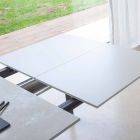 Tavolinë Ngrënieje e Zgjatshme deri në 180 cm në Qeramikë Made in Italy - Pitagora Viadurini