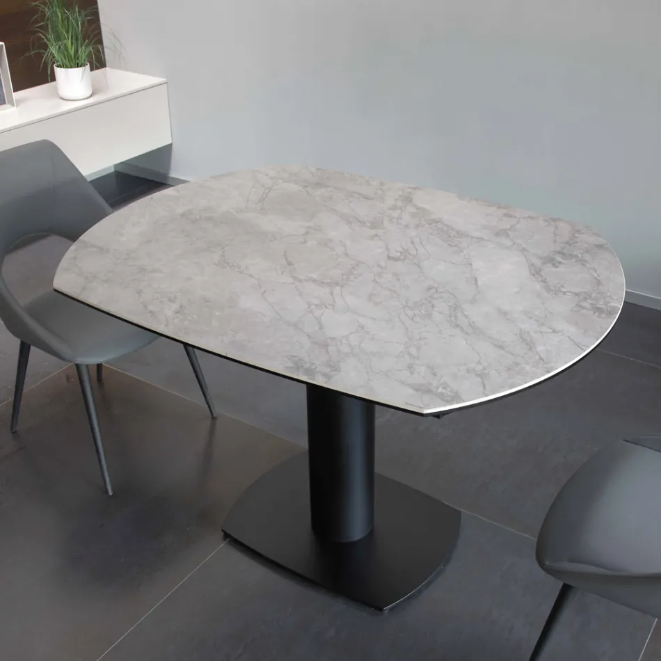 Tavolinë ngrënieje e zgjerueshme me bazë qeramike dhe metalike - Indira Viadurini