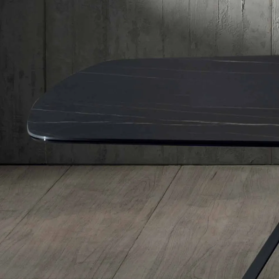 Dizajnoni tryezën e darkës në Efektin Portoro Qeramike dhe Mat Metal - Skifter Viadurini