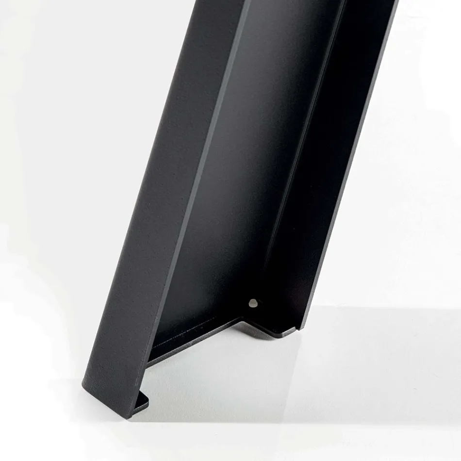 Tavolinë ngrënie fikse Bazë metalike dhe sipërme me fasone lisi - Termoli Viadurini