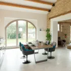 Tavolinë ngrënie me dru tropikal të ricikluar dhe këmbë metalike - rrëshqitje Viadurini