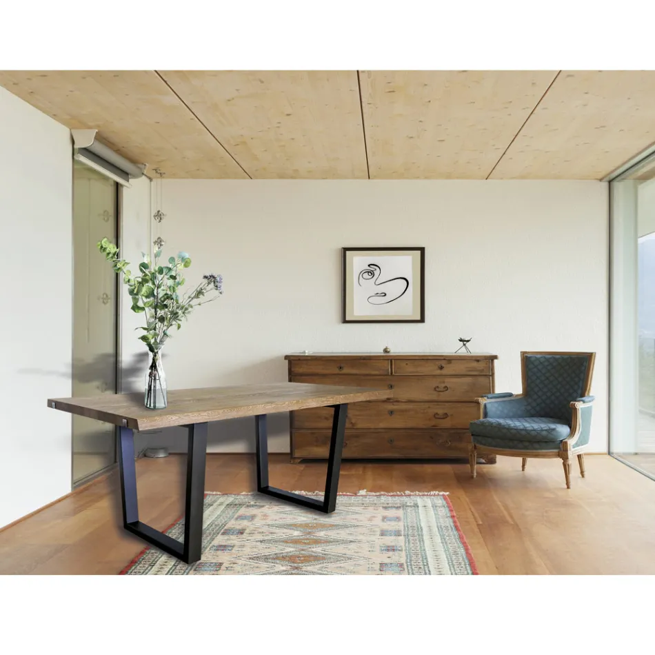 Tavolinë ngrënie e praruar në lisi Masellato me nyje Prodhuar në Itali - Pilar Viadurini