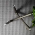 Tavolinë e rrumbullakët e ngrënies me këmbë transparente xhami dhe poliuretani - Stalto Viadurini