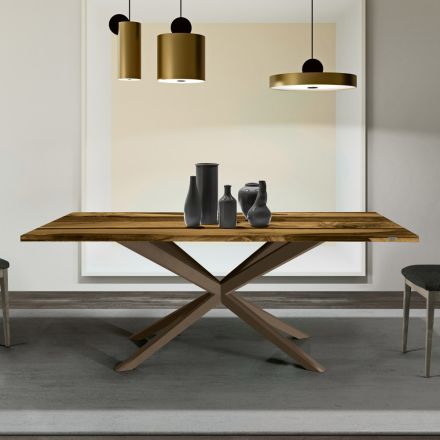 Tavolinë ndenjeje me majë lisi dhe rrëshirë epokside me ngjyrë - Miklas Viadurini