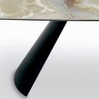 Tavolinë fikse qeramike dhe bazament në çelik të lyer me ngjyrë të zezë Prodhuar në Itali - Gota Viadurini