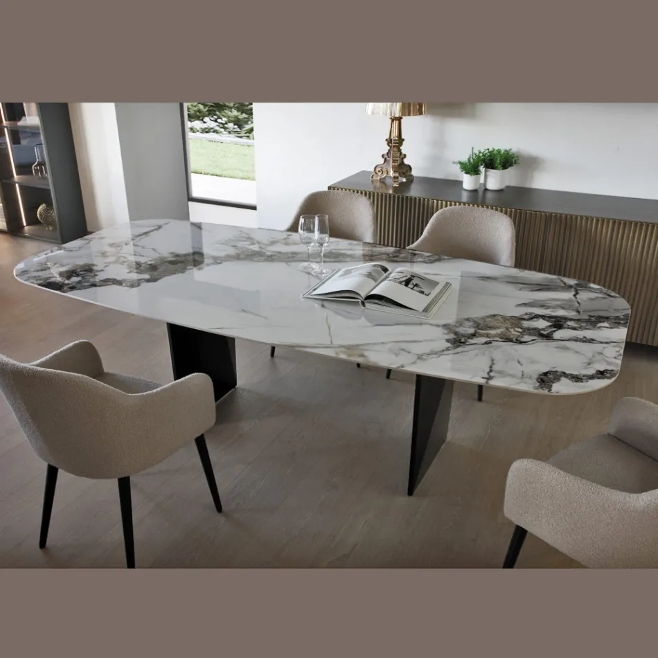 Tavolinë e fiksuar me sipërfaqe metalike dhe qeramike me shkëlqim Arabesque - Eronte Viadurini