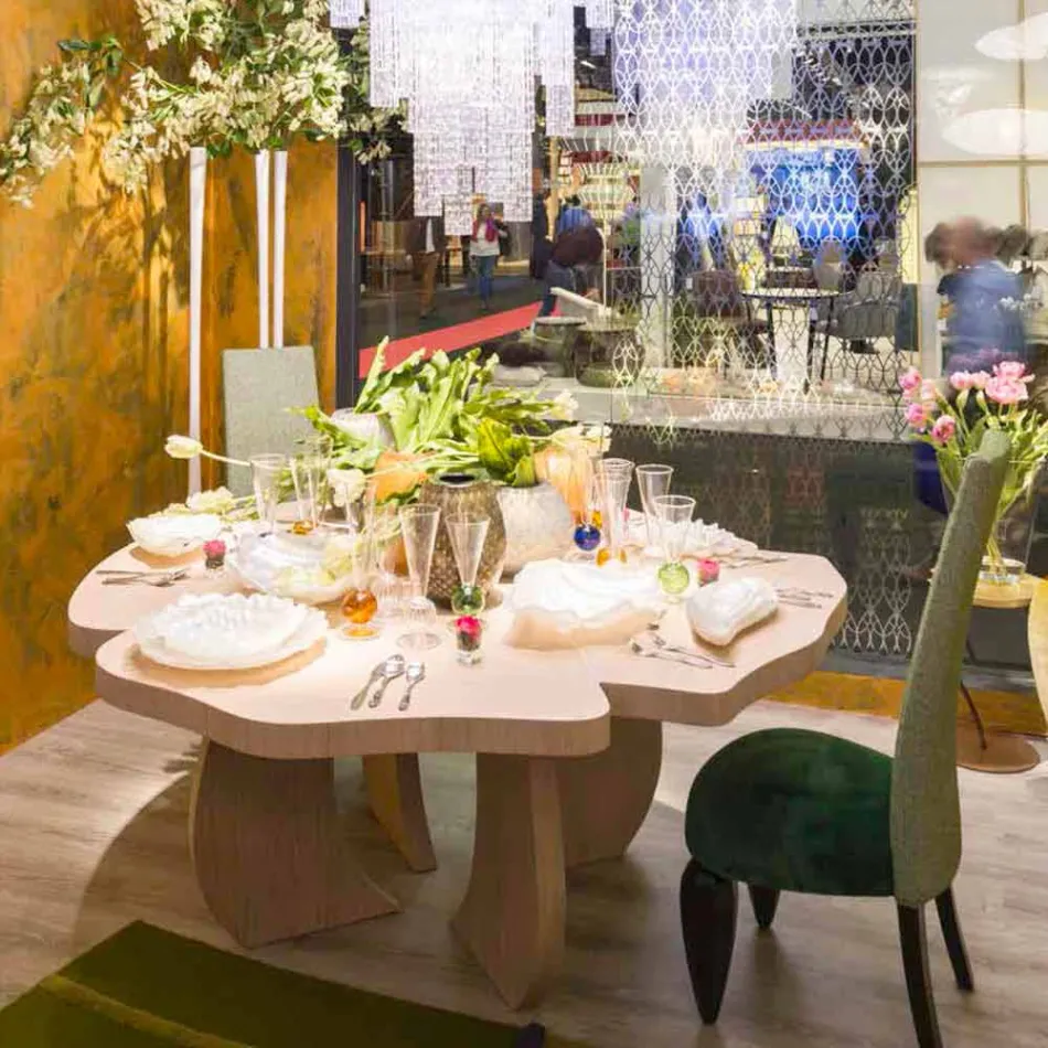 në tryezën e lisit të krehur me Andi dylli Viadurini