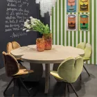 në tryezën e lisit të krehur me Andi dylli Viadurini