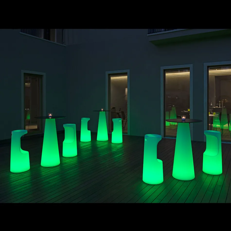 Tavolinë me dritë të lartë të jashtme me LED në Hpl dhe polietileni Prodhuar në Itali - Forlina Viadurini