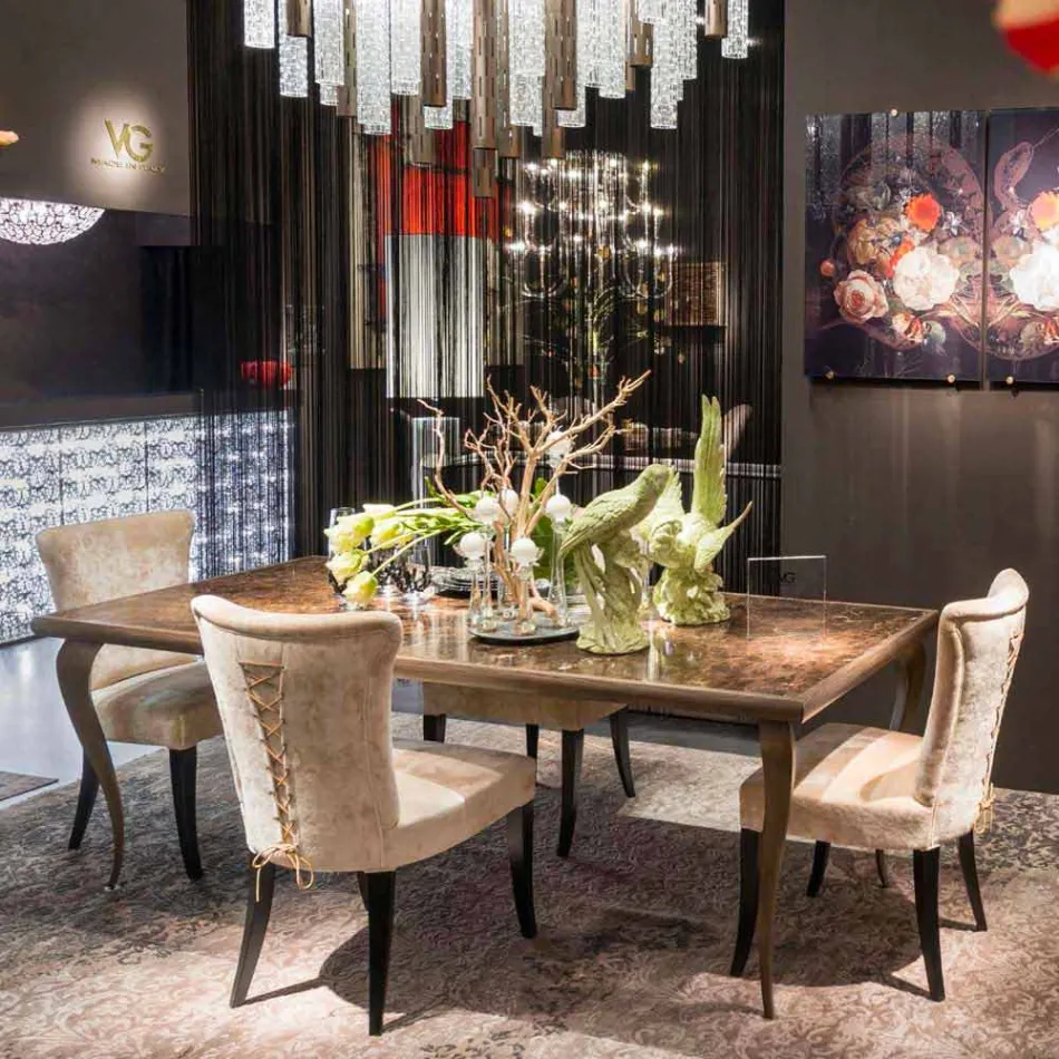 Tabela neo-klasike me strukturë druri të ngurtë dhe një majë mermeri Adam Viadurini