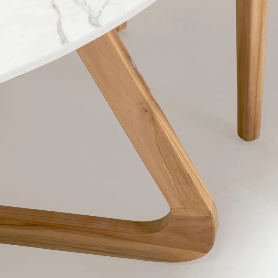 Tavolinë e rrumbullakët në natyrë në Calacatta Oro Qeramike Prodhuar në Itali - Pegaso Viadurini