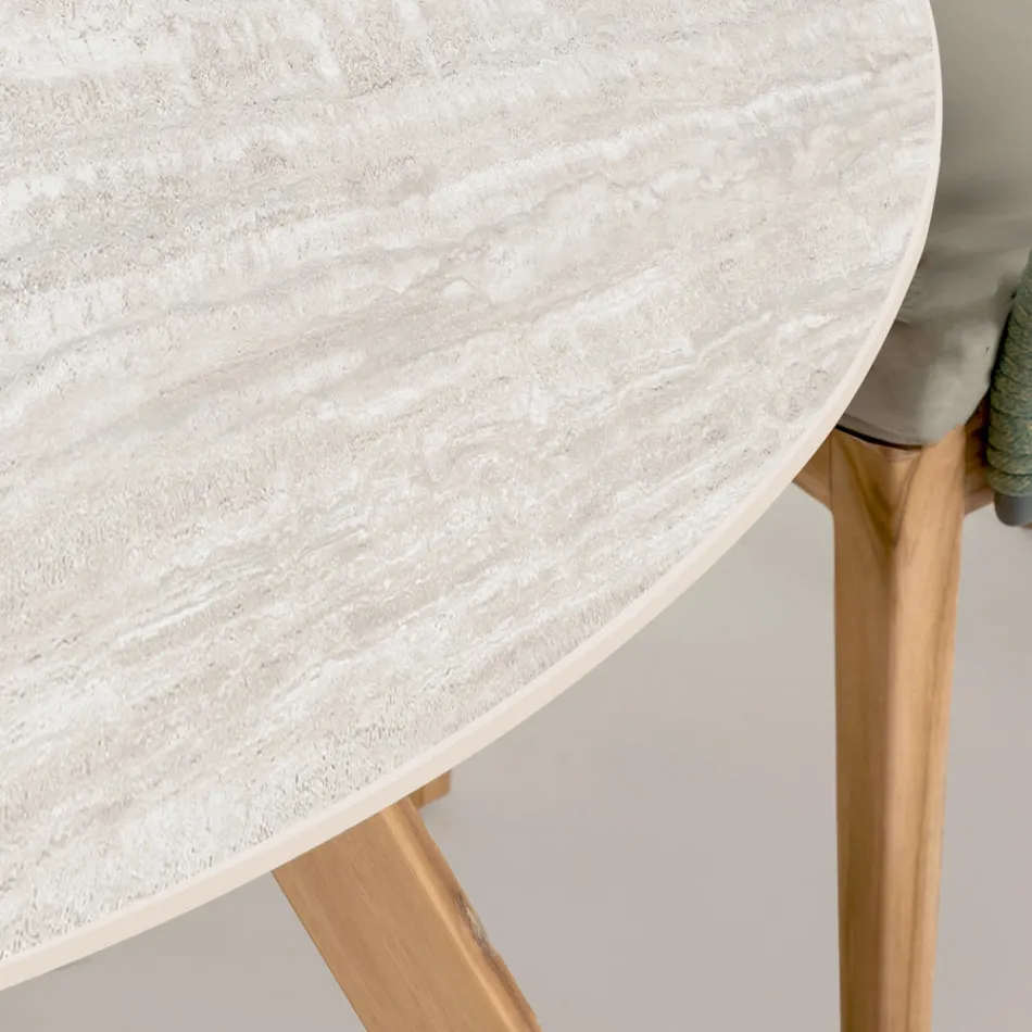 Tavolinë e rrumbullakët në natyrë me qeramikë të lehtë Travertin Prodhuar në Itali - Pegaso Viadurini