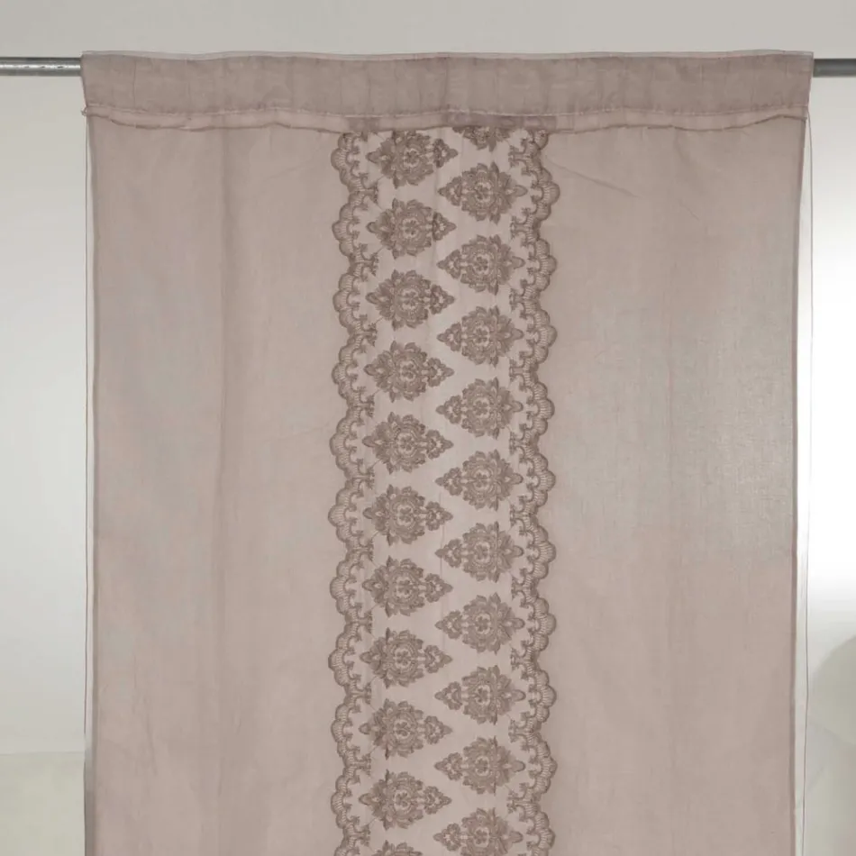 Perde prej liri e lehtë me organza dhe qëndisje gotike në qendrën luksoze - Marinella Viadurini