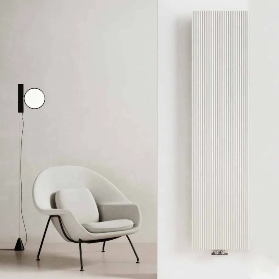 Dizajn vertikal Radiator hidraulik i murit në çelik 900 W - 1000 Linja Viadurini