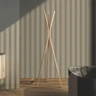 Radiator elektrik çeliku me këmbë të lirë - Pemë Viadurini