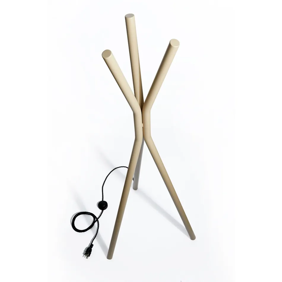 Radiator elektrik çeliku me këmbë të lirë - Pemë Viadurini