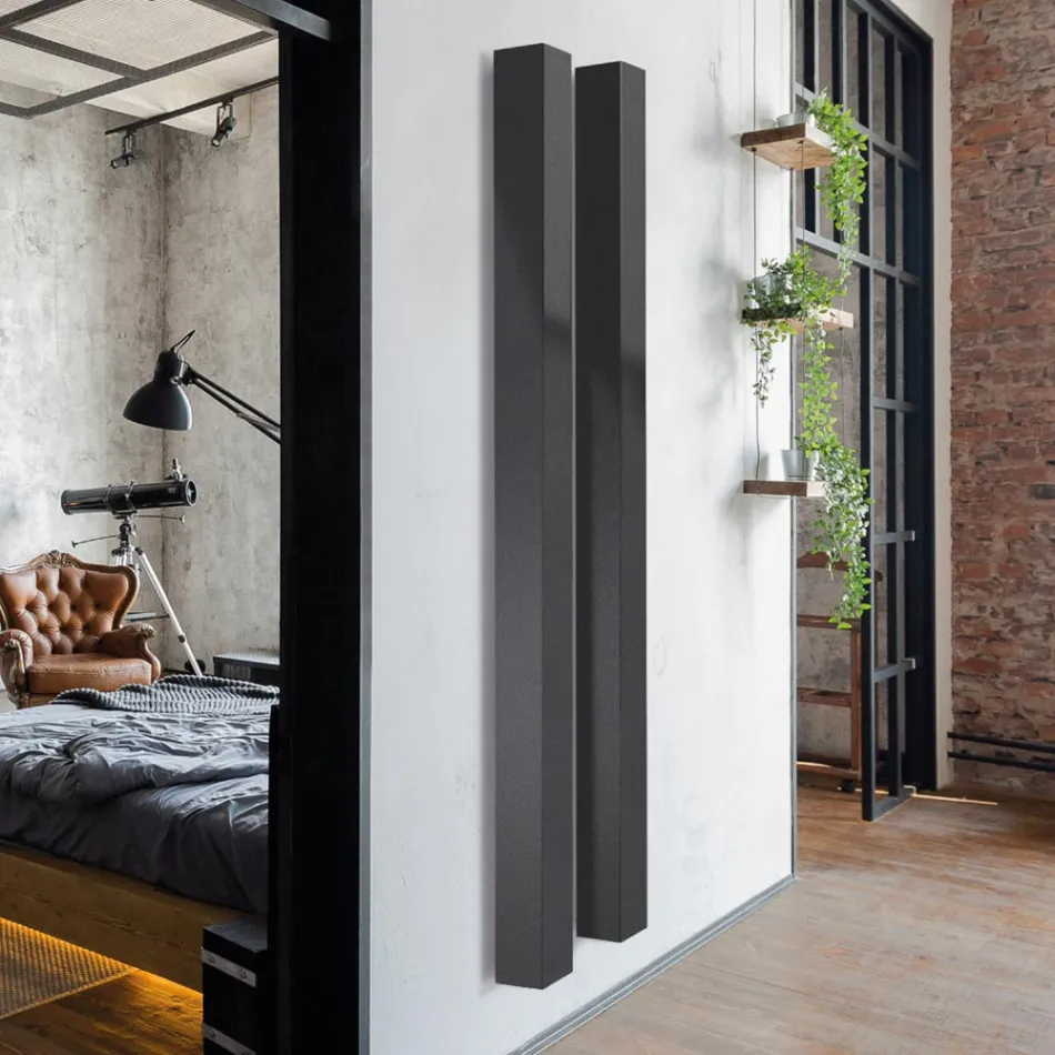 Radiator elektrik në çelik karboni me dy përfundime të prodhuara në Itali - Ember Viadurini